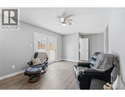 139 THE COUNTRY Way - 10