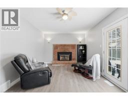 139 THE COUNTRY Way - 9