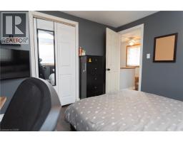 22 SHEA Crescent - 12