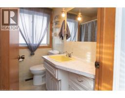 22 SHEA Crescent - 14