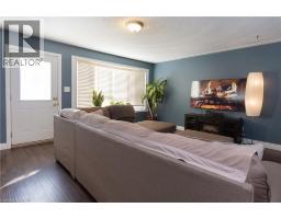 22 SHEA Crescent - 3