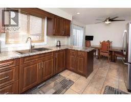 22 SHEA Crescent - 5