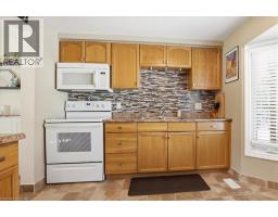 621 PINEROW Crescent UnitNo. A - 10