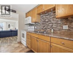 621 PINEROW Crescent UnitNo. A - 13