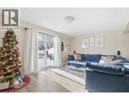 621 PINEROW Crescent UnitNo. A - 18