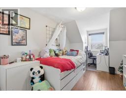 621 PINEROW Crescent UnitNo. A - 27