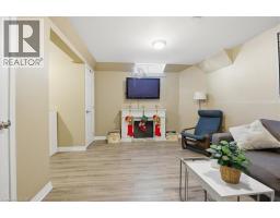 621 PINEROW Crescent UnitNo. A - 35