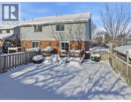 621 PINEROW Crescent UnitNo. A - 40