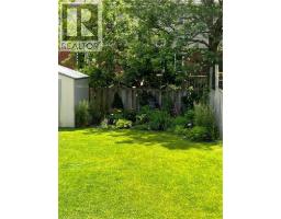 621 PINEROW Crescent UnitNo. A - 45