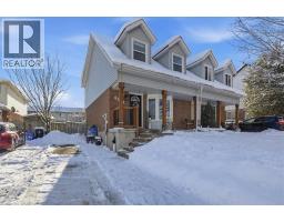 621 PINEROW Crescent UnitNo. A - 5