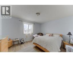 78 STUCKEY Avenue - 25