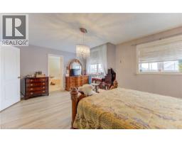 78 STUCKEY Avenue - 30