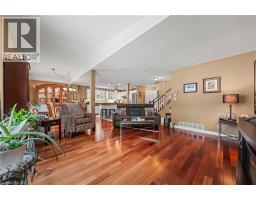 44 DINEEN Court - 23