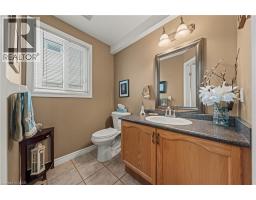 44 DINEEN Court - 24