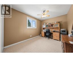 44 DINEEN Court - 31