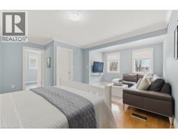 172 PORCHLIGHT Drive - 16