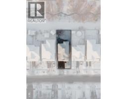 172 PORCHLIGHT Drive - 31