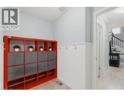 172 PORCHLIGHT Drive - 7