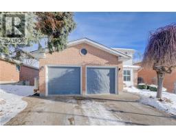 33 TINATAWA Court - 2