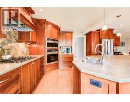 33 TINATAWA Court - 20