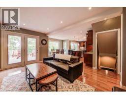 33 TINATAWA Court - 28