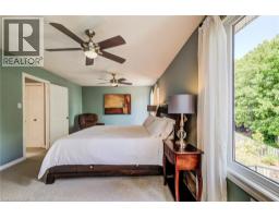 33 TINATAWA Court - 37