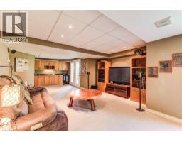 33 TINATAWA Court - 45