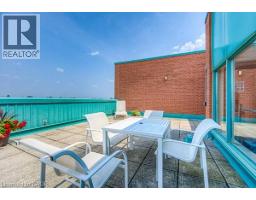 55 BLUE SPRINGS Drive UnitNo. 512 - 18