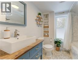 76 GRACE Street - 31