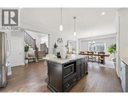 8 GRIFFITH Court - 17