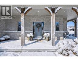 8 GRIFFITH Court - 3