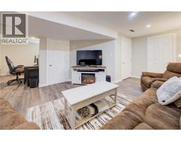 420 MOWAT Street E - 27