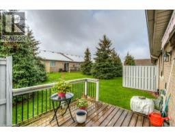 420 MOWAT Street E - 38