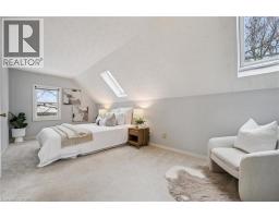 56 JOHN Street W - 22