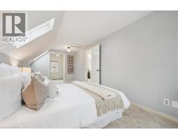 56 JOHN Street W - 24