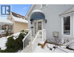 56 JOHN Street W - 3