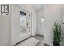 56 JOHN Street W - 4