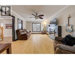 51 SHIELDS Street - 12