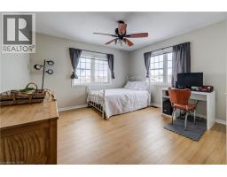 51 SHIELDS Street - 25