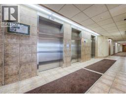 55 GREEN VALLEY Drive UnitNo. 1207 - 4