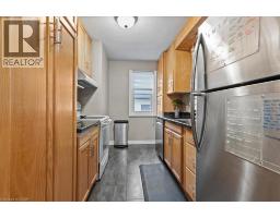 50 GROVE Crescent - 7