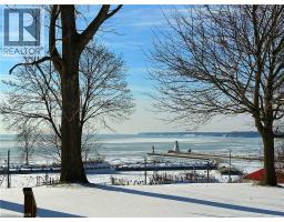 27 BRANT Avenue - 39