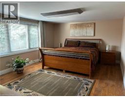 11 BELMONT Avenue W - 11