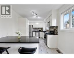 60 DEVONGLEN Drive - 14