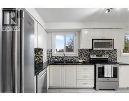 60 DEVONGLEN Drive - 19