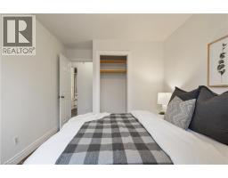 60 DEVONGLEN Drive - 21