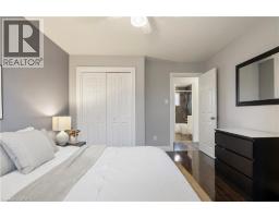 60 DEVONGLEN Drive - 24