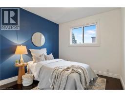 60 DEVONGLEN Drive - 25