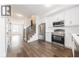 120 COURT Drive UnitNo. 8 - 13