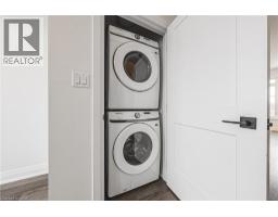 120 COURT Drive UnitNo. 8 - 24